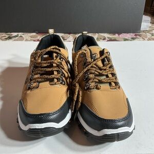 Men’..s Brown Hiking Shoes
